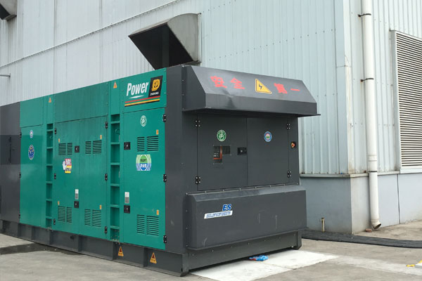 集宁燃油滤清器的更换流程是怎样的？