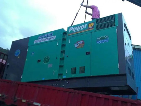 集宁柴油发电机组转速不稳定时，如何对发动机进行维护？